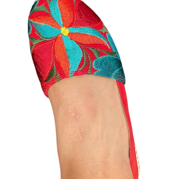 Embroidered Womens Shoes, Mexico Embroidered Shoes, Red Shoes, Red Flats, Red Sh - Picture 7 of 8